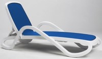 Лежак ALFA (цвет белый с blu, монолитный) из пластика